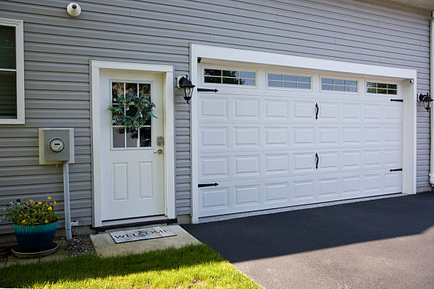 24/7 Emergency Garage Door Panel Replacement experts in Ely, NV